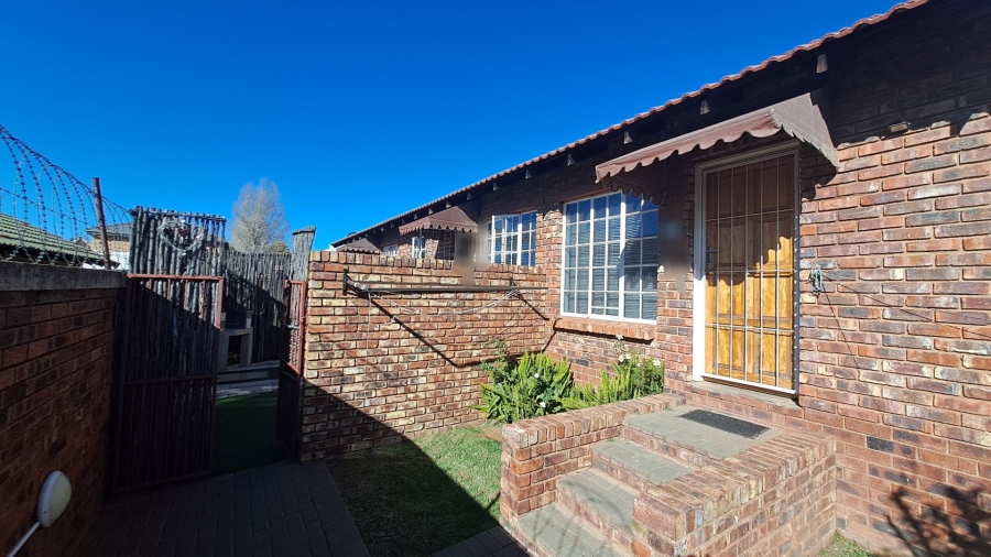2 Bedroom Property for Sale in Pentagon Park Free State